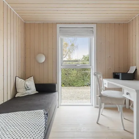 Enken - 750m From The Sea By Interhome Hornbæk