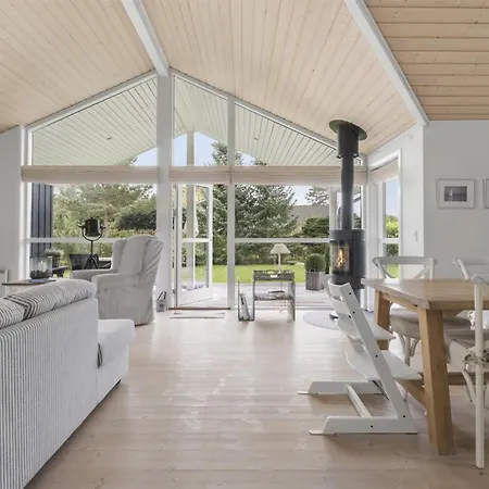 Enken - 750m From The Sea By Interhome 펜션 Hornbæk
